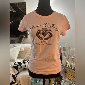 Juicy Couture vintage Graphic Tee